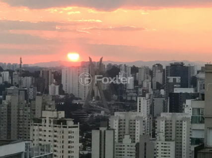 Image 15 - 1020911